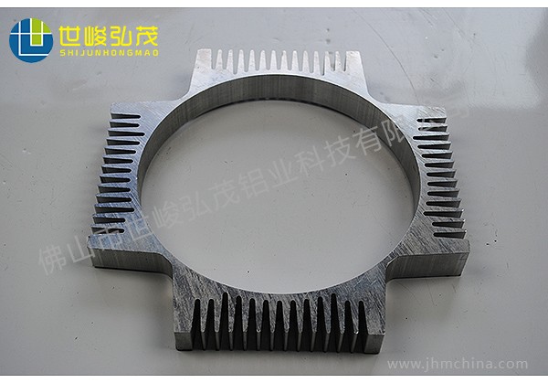 新能源汽車(chē)電機(jī)外殼鋁型材-1